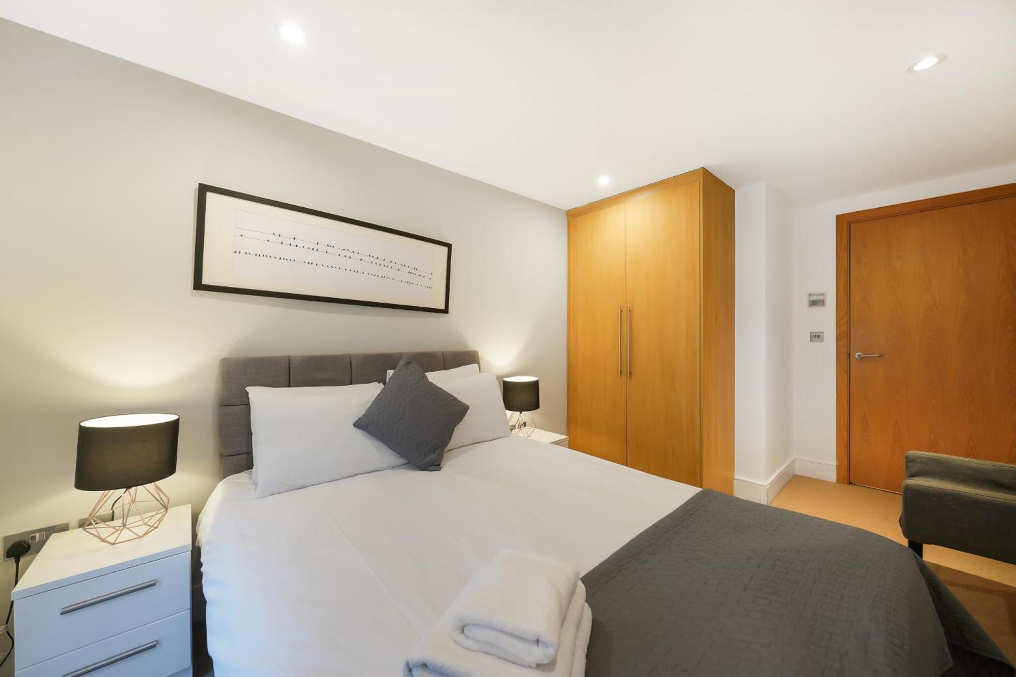 Modern Apartments In Bayswater Central London Free Wifi & Aircon By City Stay Aparts London Exterior photo